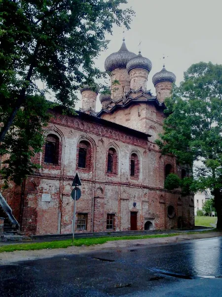 Vilikiy Novgorod Den Stora Forntida Historiska Byggnaden Ortodoxa Kyrkan Katedralen — Stockfoto