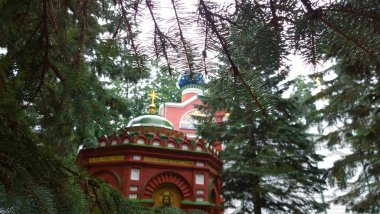 Pechory Pskovkie Rusya, Ukrayna, Belorus 'taki ortodoks kilise katedralinin antik tarihi binası, Slav halkının inancı ve Hristiyanlığa inancı