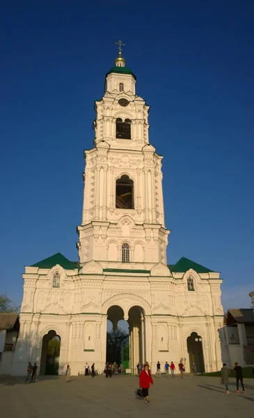 ロシア ウクライナ ベローラス スラブ人の正統派教会大聖堂の古代の歴史的建造物キリスト教への信仰と信仰 — ストック写真