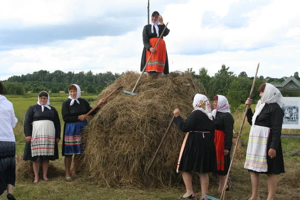 Nationalfeiertag Der Maria Nationaltracht Haushalt Und Leben Der Marie — Stockfoto