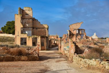 Batalla de Belchite y pueblo viejo