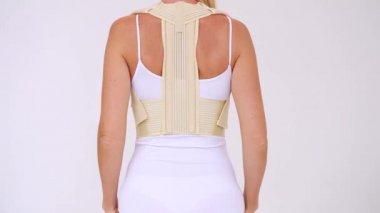 Ortopedik bel desteği ürünleri. Lumbar Destek Kemeri. Sırt köprücük kemiği için duruş düzelticisi. Bel Destek Kemeri Güçlü Belden Bel Bel Desteği. Hamile ve Doğum Sonrası Bel Desteği