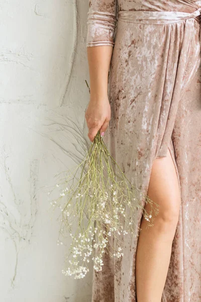 Bouquet Beautiful Dried Flowers Female Hands Beautiful Healthy Skin Concept — Stock Photo, Image