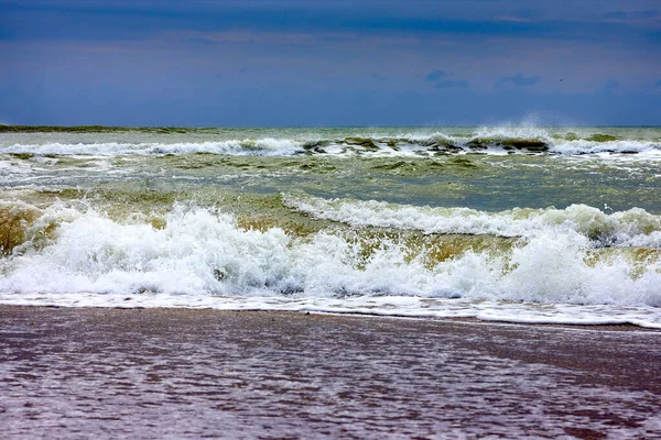 View Storm Seascape Sandy Beach Cloudy Day Waves Sea Sand — Stock Fotó