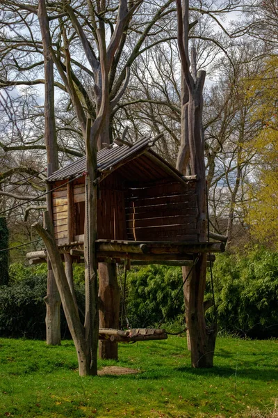 GÖREVLİ SAVAŞ İSTİYOR