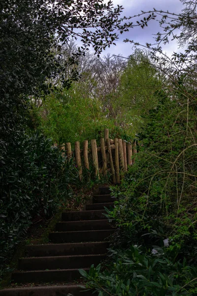 GÖREVLİ SAVAŞ İSTİYOR