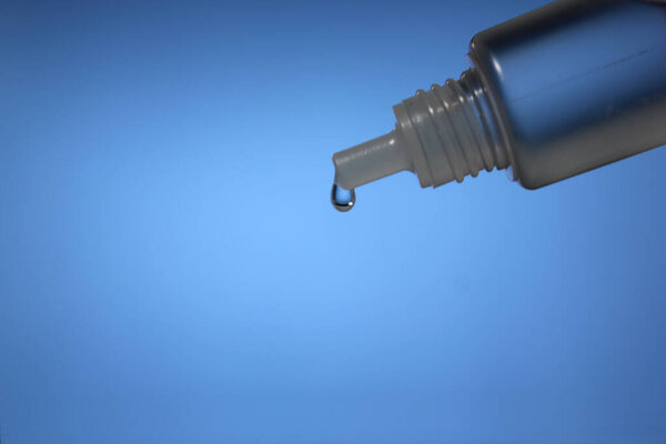 Serum Cosmetics for facial skin to be moisturized, youthful, remove wrinkles.