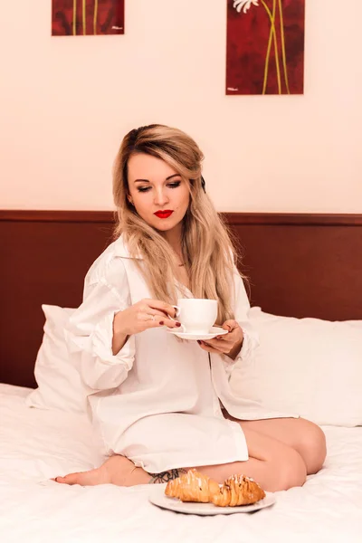 Girl Blonde Hair Holds Saucer Croissants Coffee Her Hands She — 图库照片