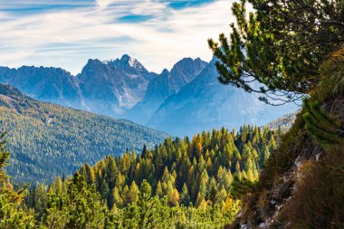 Monte Piana manzaralı, Dolomitler dağları, İtalya