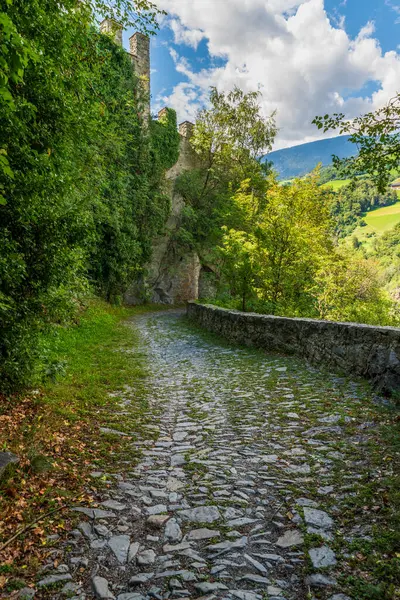 Chiusa Bolzano Vista Para Natureza Aldeia Itália — Fotografia de Stock