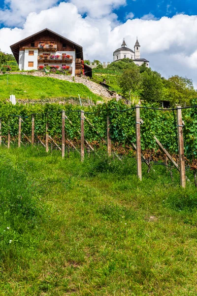 Chiusa Bolzano Vista Para Natureza Aldeia Itália — Fotografia de Stock