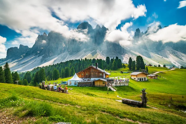 Val Funes Völgy Nyári Tája Santa Maddalena Falu Trentino Alto — Stock Fotó