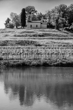 Collio doğa manzarası ve köy, İtalya 