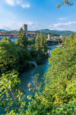 Collio doğa manzarası ve köy, İtalya 