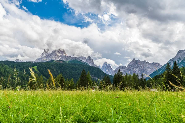 Sierra Verde Val Fiscalina Sesto Italia —  Fotos de Stock