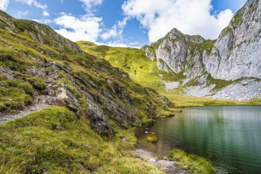 Pramosio doğa görüşü, İtalya