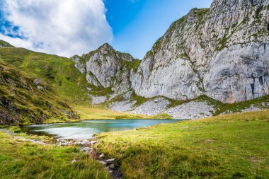 Pramosio doğa görüşü, İtalya