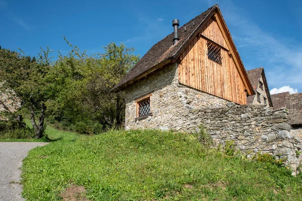 Stavoli Orias Sommerlandschaft Und Dorf Italien — Stockfoto