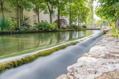Reana del Rojale manzaralı, Udine ili, İtalya