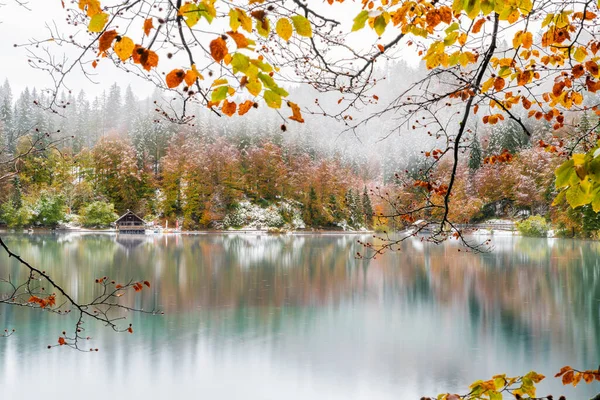 Lago Fusine Autunno Italia — Foto Stock