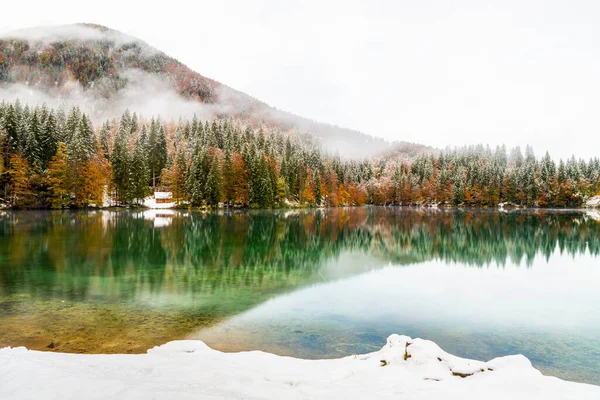 Fusine Meer Herfst Italië — Stockfoto