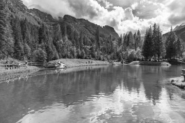 İtalya 'da yaz aylarında Sappada manzarası 