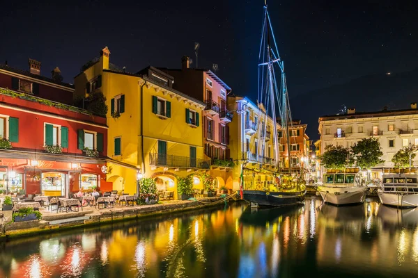 Noche Punta San Vigilio Provincia Verona Italia Puerto Con Barcos — Foto de Stock