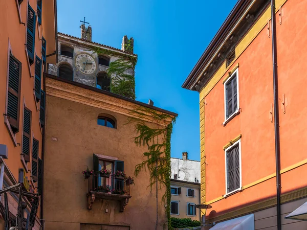 Piccoli Edifici Strade Provincia Verona Punta San Vigilio Italia — Foto Stock