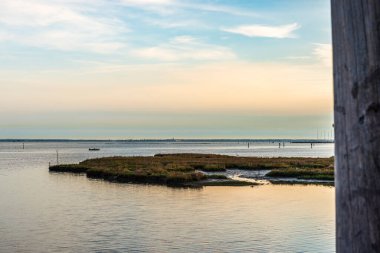 İskele ve deniz manzarası, Lignano Pineta, İtalya 