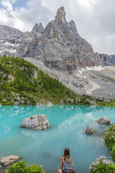 Lago Sorapis Altopiano Verde Italia — Foto Stock