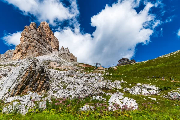 Picturesque Lansekap Pegunungan Nuvolau Italia — Stok Foto