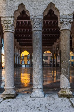 Udine şehir manzarası, İtalya
