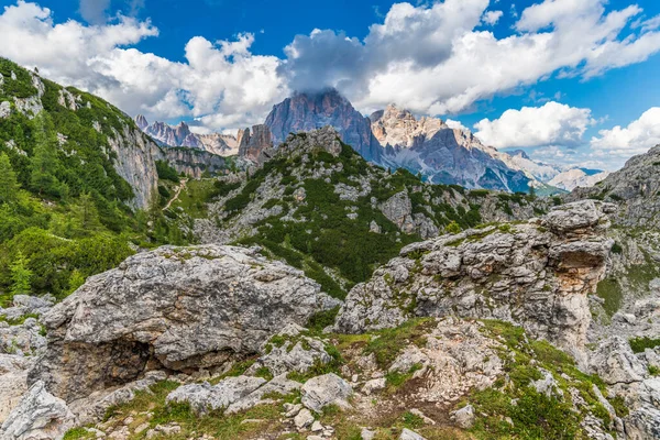 Natureza Montanhas Parque Nacional Caminhadas Dolomitas Alpes Montanhas — Fotografia de Stock