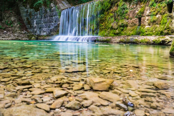 Scène Nature Avec Cascade Des Hautes Terres Forêt Italie — Photo