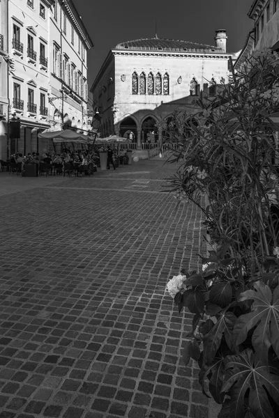 ウディネの街並み イタリア — ストック写真