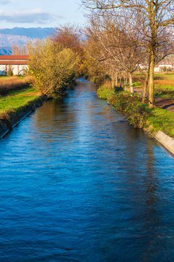 Reana del Rojale manzaralı, Udine ili, İtalya
