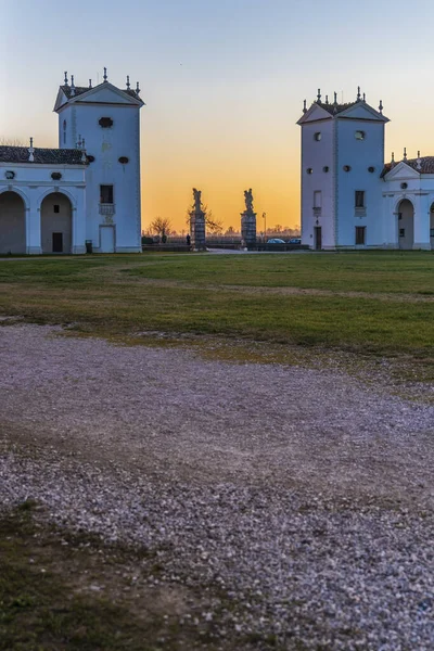 Villa Manin Cityscape Scene Olaszország — Stock Fotó