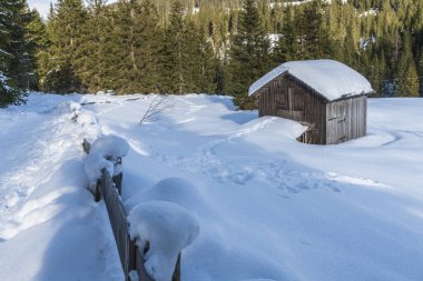 Monte Croce kış manzarası, İtalya 