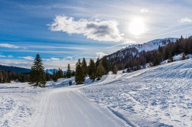 Monte Croce kış manzarası, İtalya 