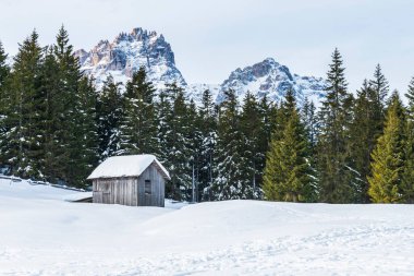 Monte Croce kış manzarası, İtalya 
