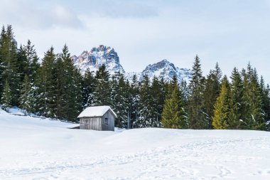 Monte Croce kış manzarası, İtalya 