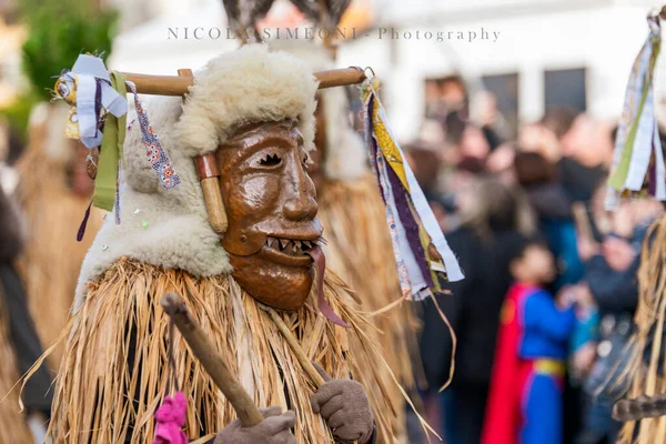 Karnaval Kuno Sauris Topeng Kayu Tradisional Italia — Stok Foto