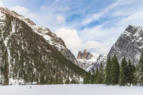 Монте Кроче Зимний Пейзаж Италия — стоковое фото