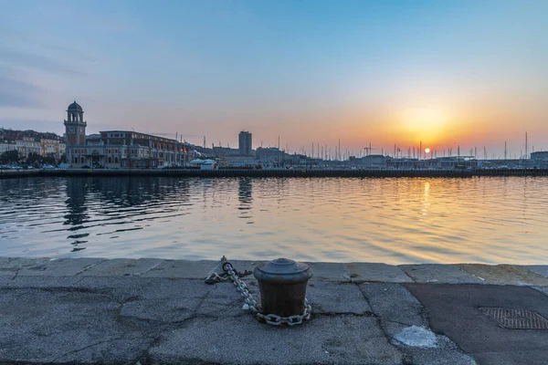 Denizin Üzerinde Günbatımı Gökyüzü Trieste Şehri Liman Kasabası Kuzeydoğu Talya — Stok fotoğraf