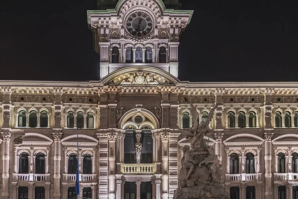 Noche Trieste Ciudad Arquitectura Fachada Friuli Venezia Giulia Región Noreste — Foto de Stock