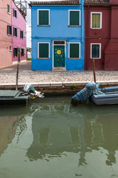 Day Time Burano Murano Channel Cityscape Multi Color Buildings Velence — Stock Fotó