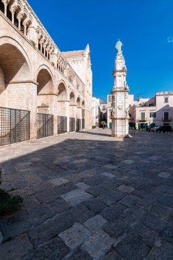 Bitonto, İtalya 'da şehir, şehrin mimari binaları, tarihi merkez
