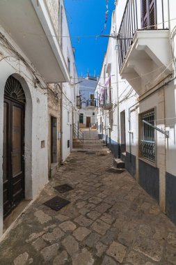 Ceglie Messapica, küçük kasaba komünü, güney İtalya mimarisi. 