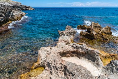 Deniz manzaralı, Corsano, İtalya