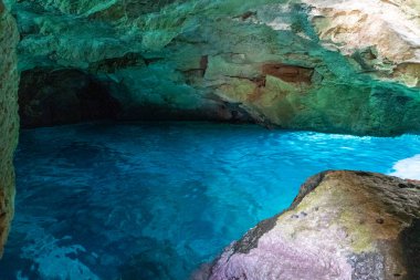 Deniz manzaralı, Corsano, İtalya
